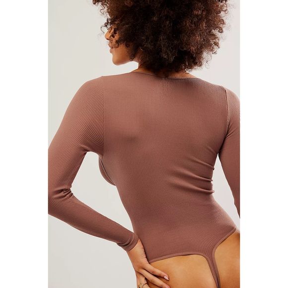 Free People Movement Meg Seamless V-Neck Long-Sleeve Bodysuit in Ash/Brown - Picture 3 of 12
